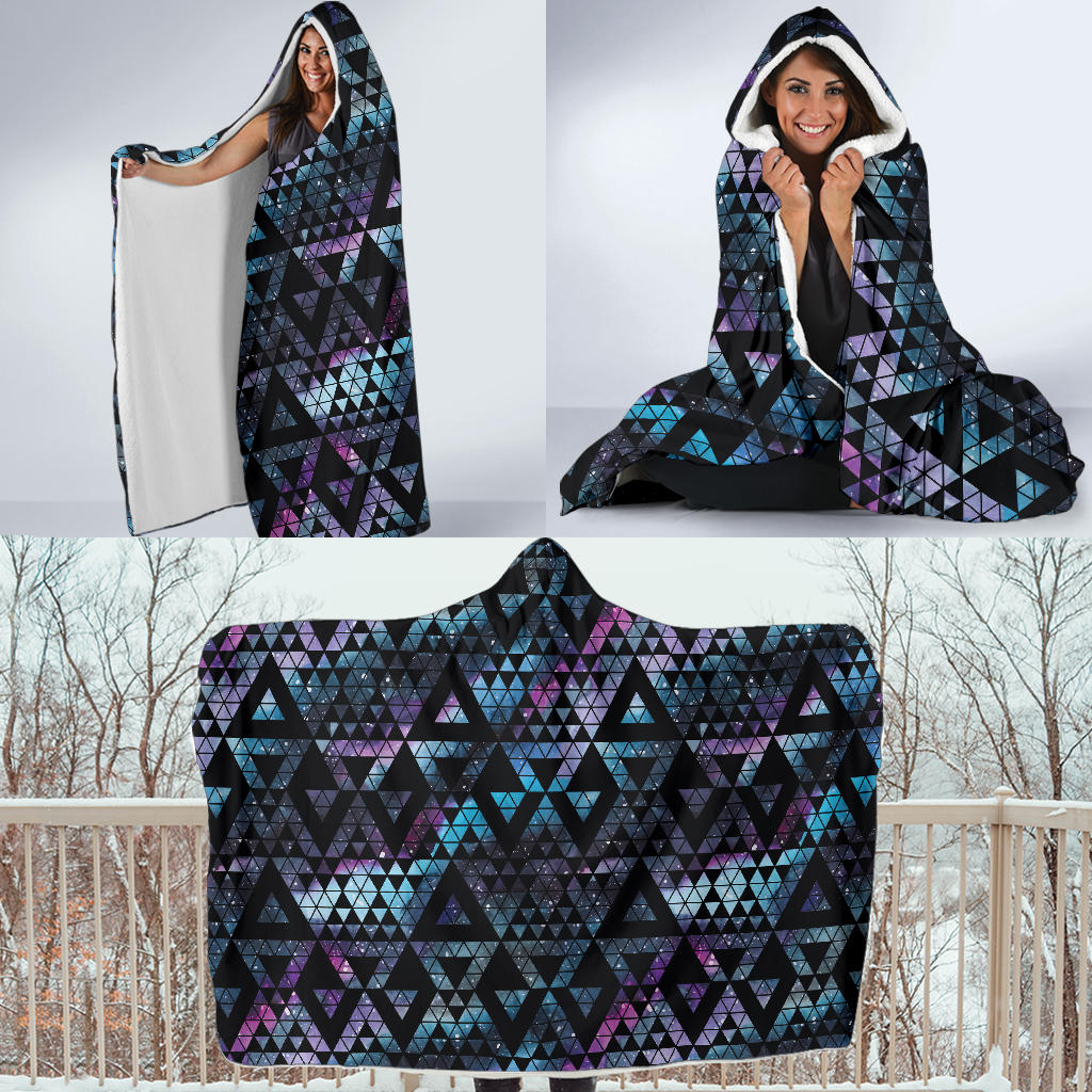 Gemometeric Nebula Hooded blanket
