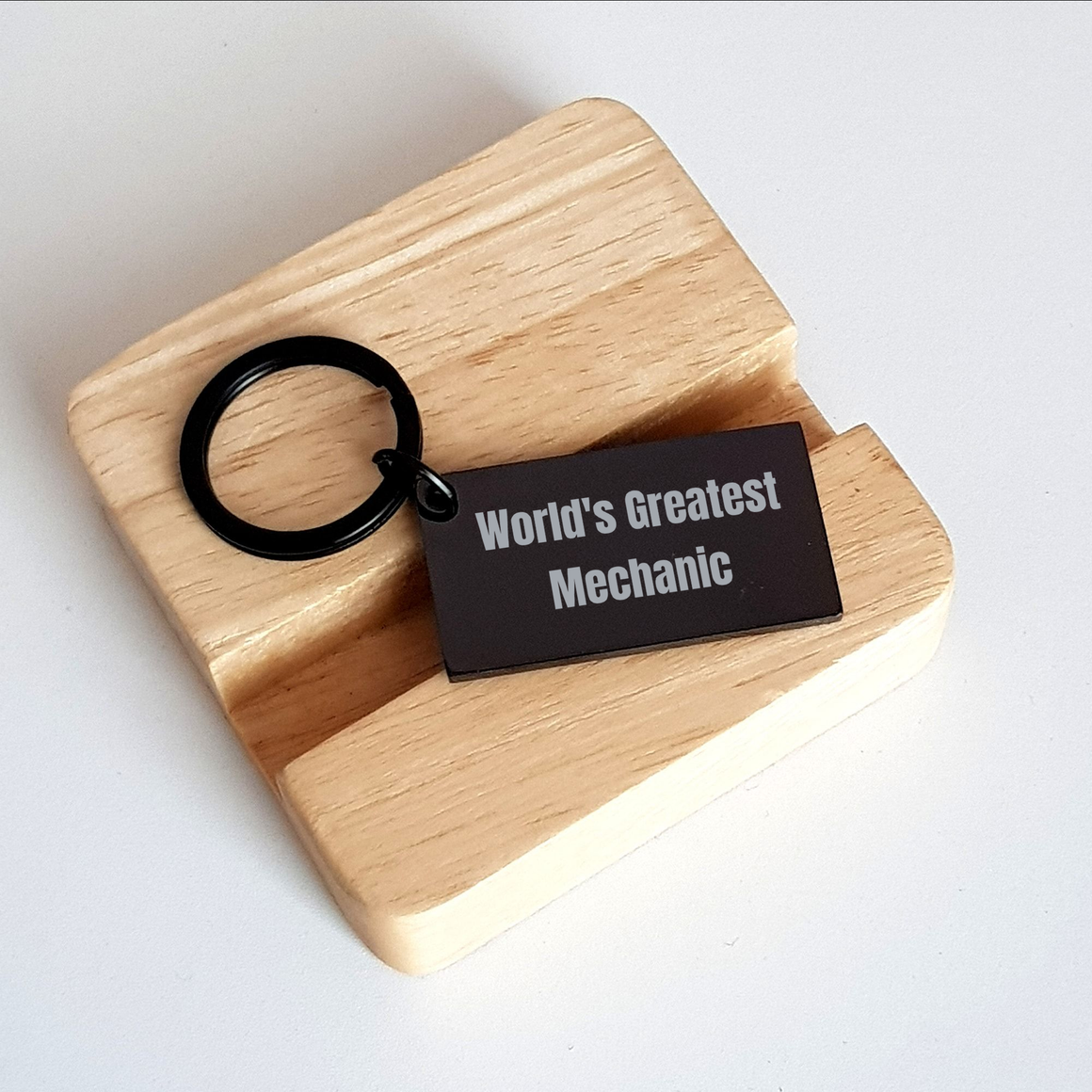 Funny Mechanic Gifts, World's Greatest Mechanic Keychain for Mom's Day, Gifts from Friends, for Mechanic Enthusiasts - Image 2