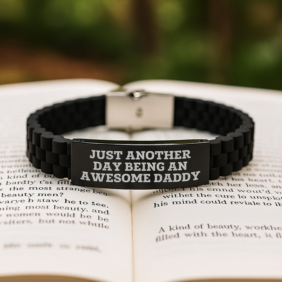 Funny Daddy Quotes Glide lock Clasp Bracelet Gifts from Men to Daddy on Mother's Day, Dad's Awesome Daddy, Silver Black Stainless Steel Silicone - Image 2