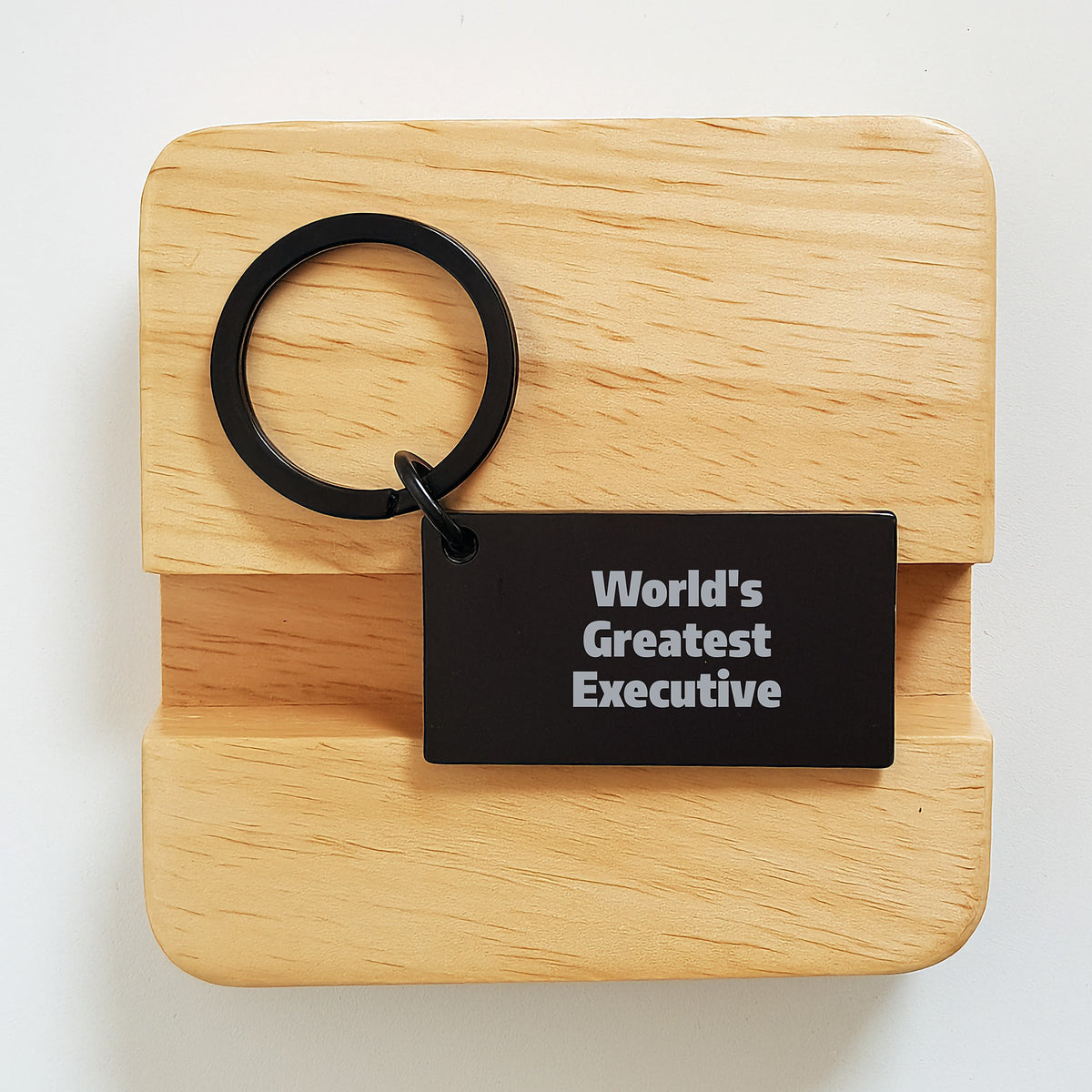 Executive Gifts from Friends, Funny World's Greatest Executive Keychain, Birthday Unique Keychain Gifts for Executives, Men, Women, Coworkers - Image 2